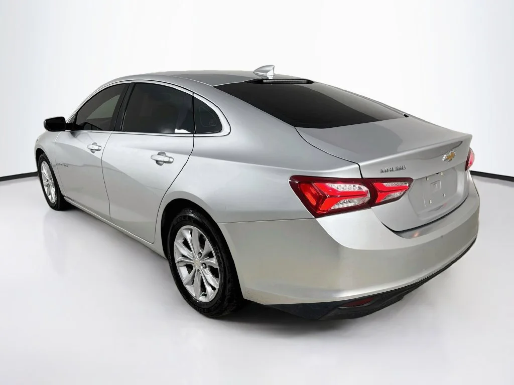 Used 2022 Silver Chevrolet LT image 5