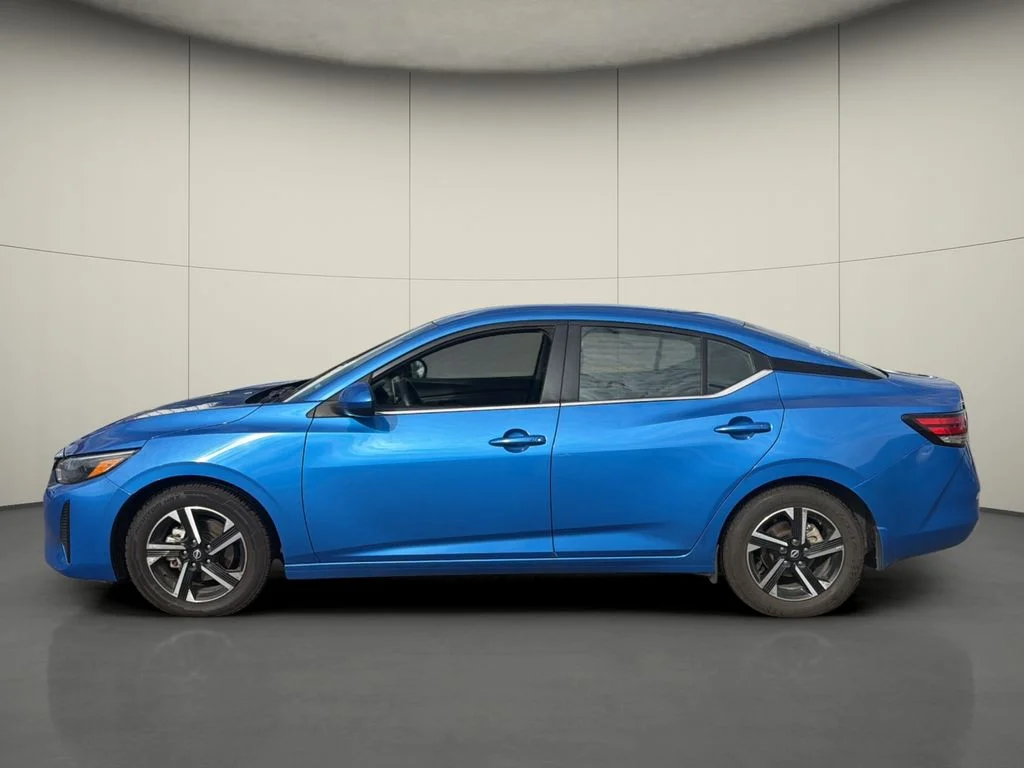 Used 2024 Blue Nissan SV image 4