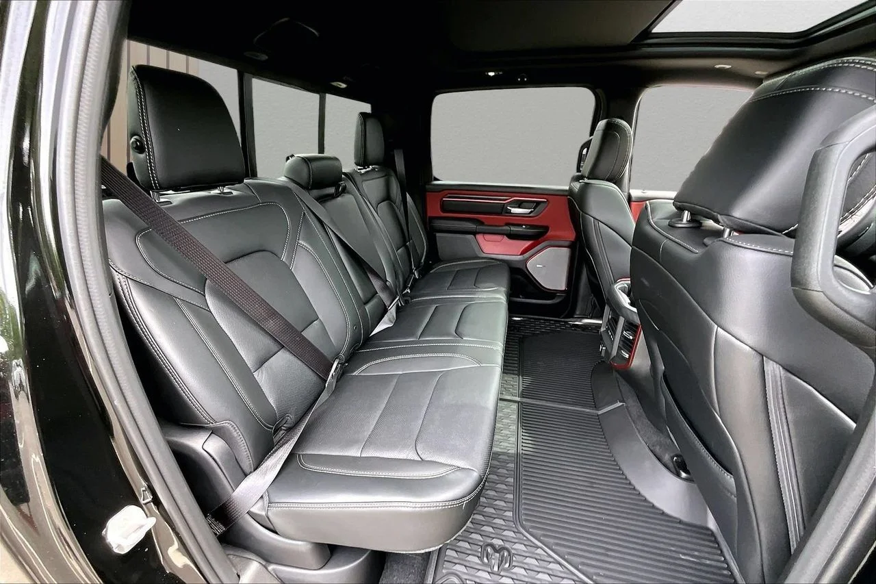 New 2026 Diamond Black Crystal Pearl-Coat Exterior Paint RAM Rebel image 21