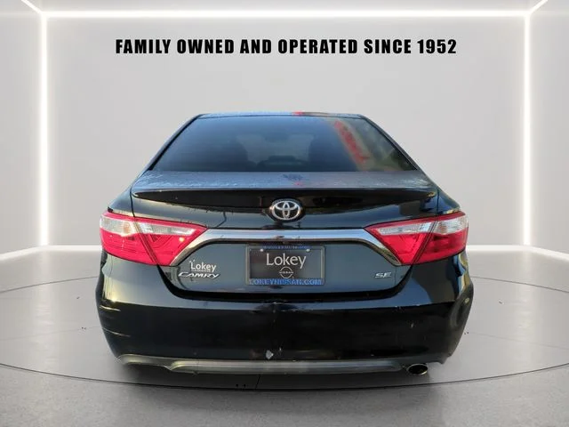 Used 2016 Black Toyota SE image 5