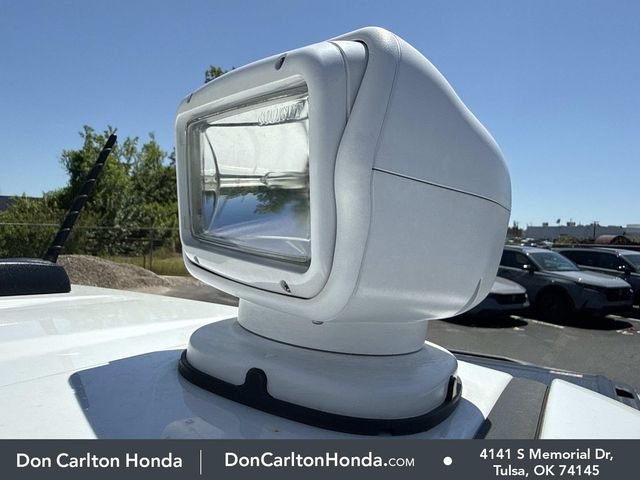 Used 2023 Summit White Chevrolet LT image 10
