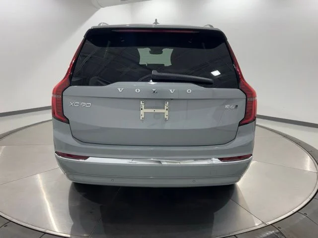 2026 Volvo XC90 Core - Photo 4