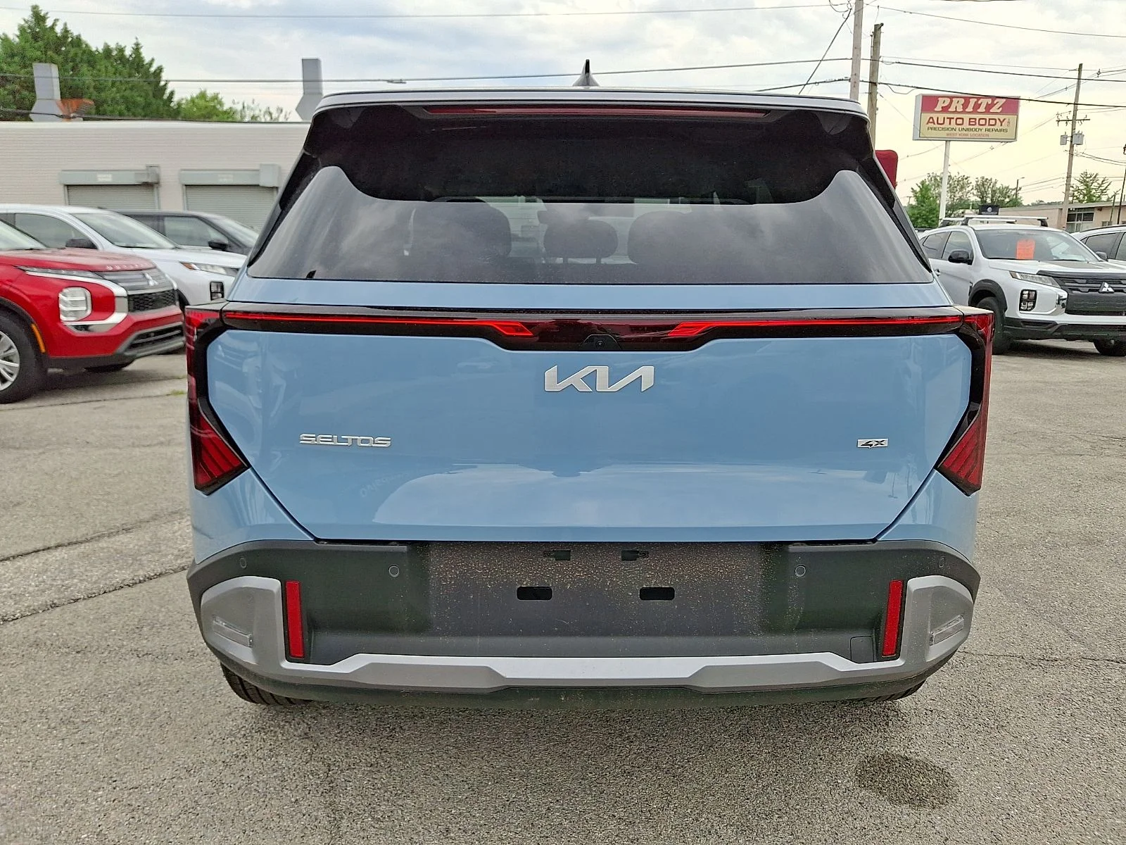New 2027 Blue Kia S image 7