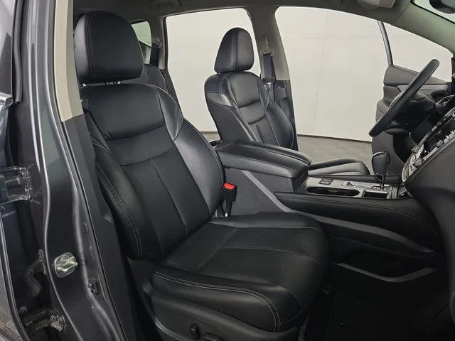 Used 2020 Gun Metallic Nissan SL image 20