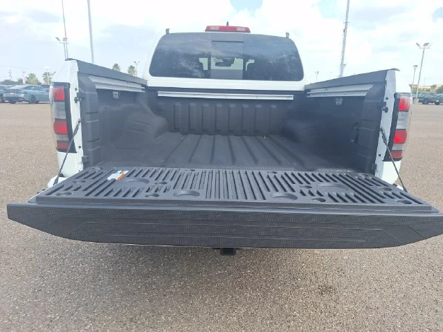 New 2027 Glacier White Nissan Crew Cab SV image 22