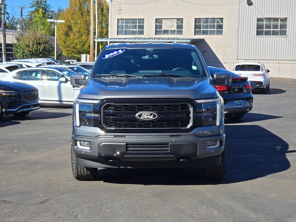 Used 2024 Gray Metallic Ford Lariat image 9