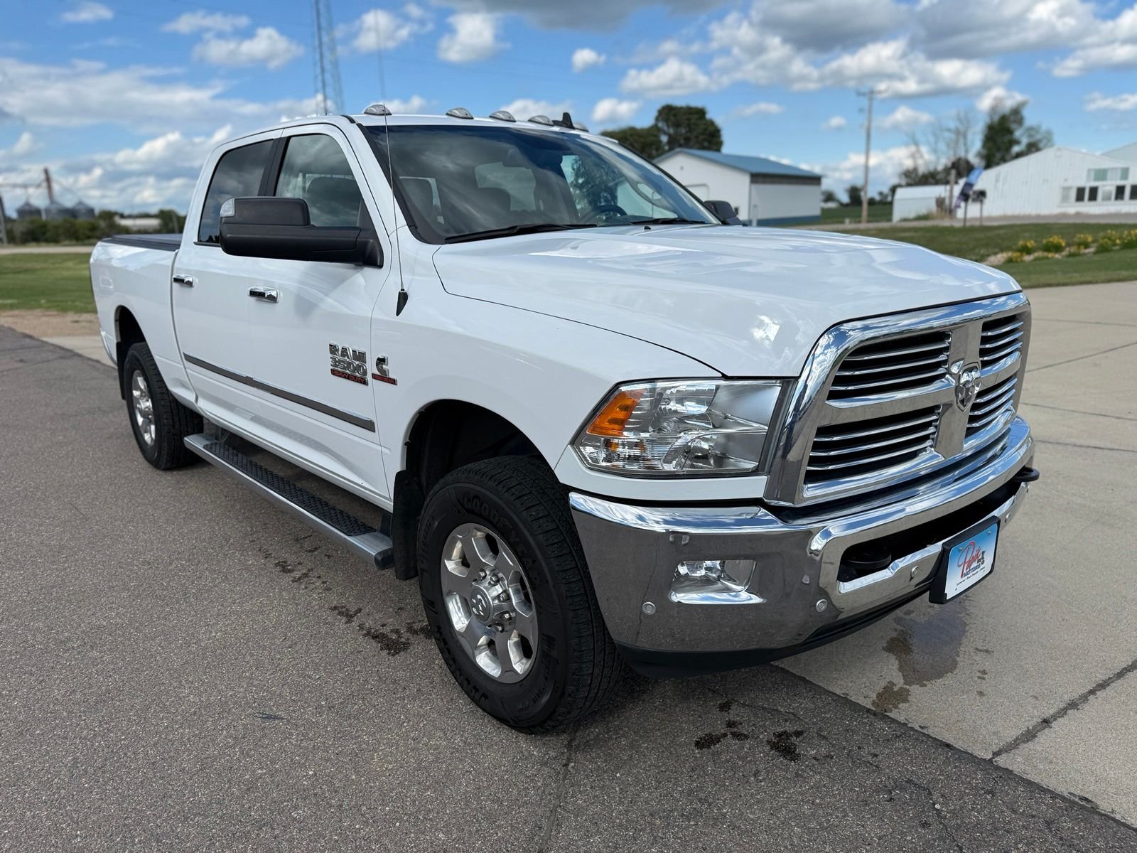 Used 2018 Bright White Clearcoat Ram Big Horn image 9