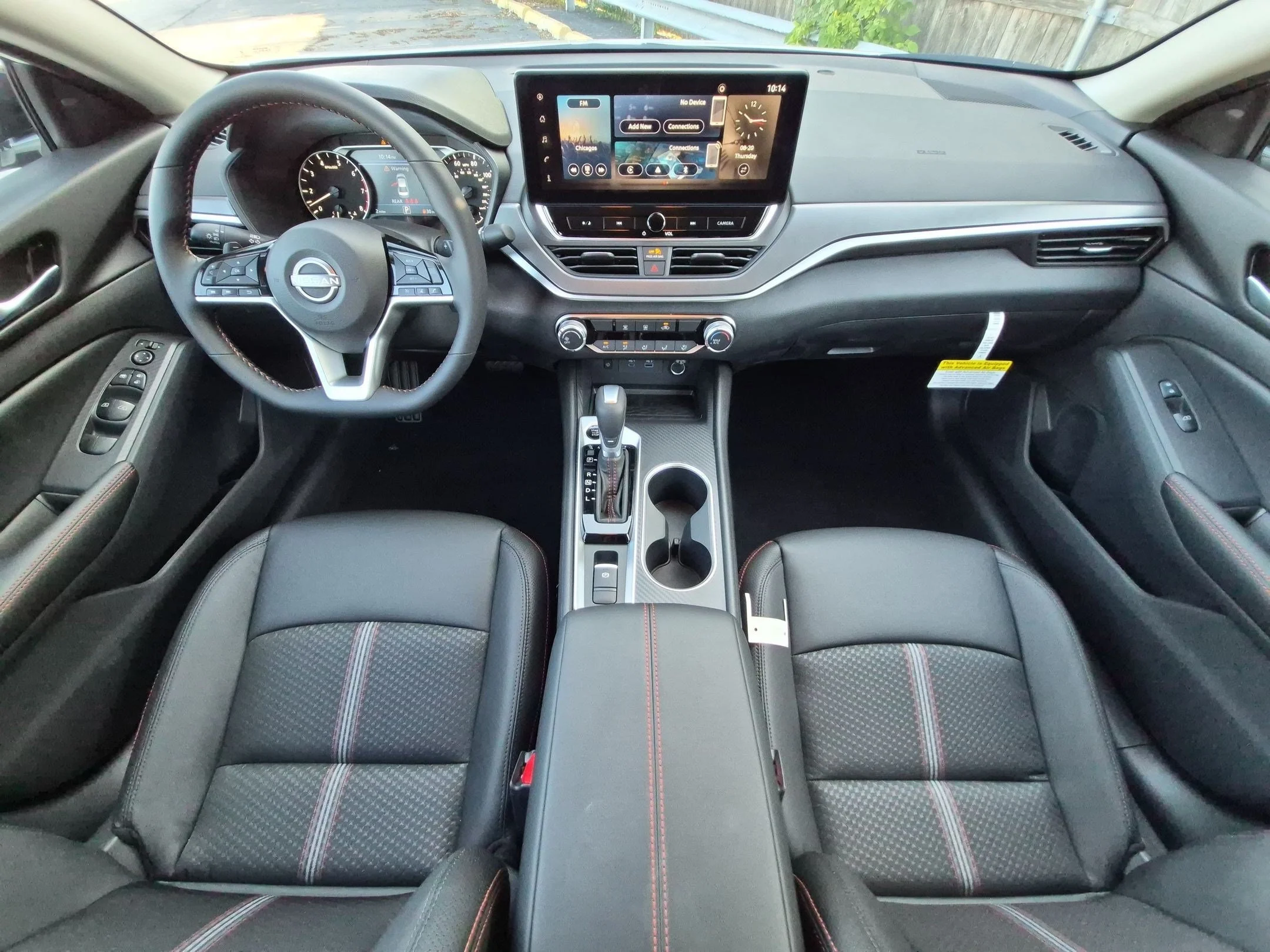 New 2026 Pearl White/Super Black Nissan 2.5 SR image 24
