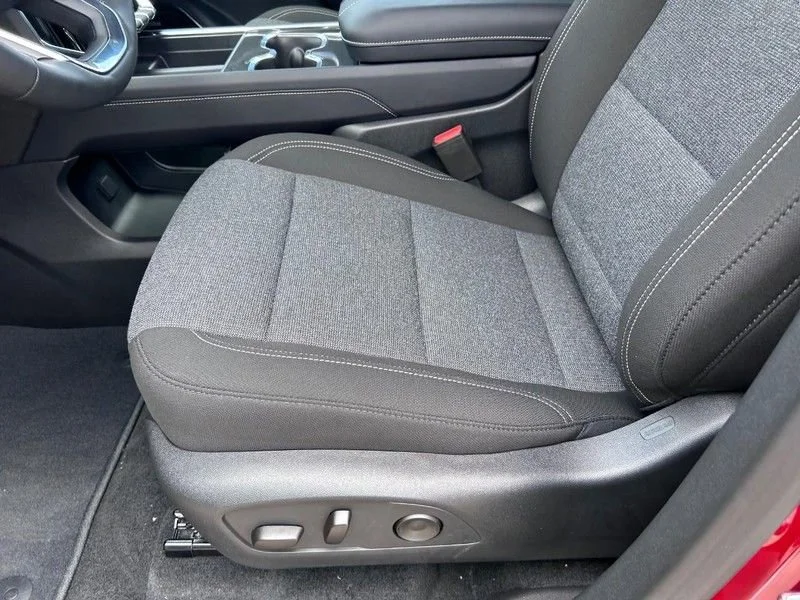 2026 GMC Acadia Elevation - Photo 20
