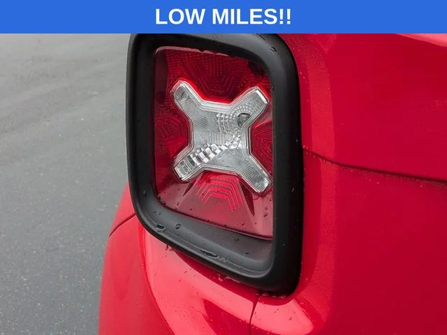 Used 2022 Red Jeep Limited image 21