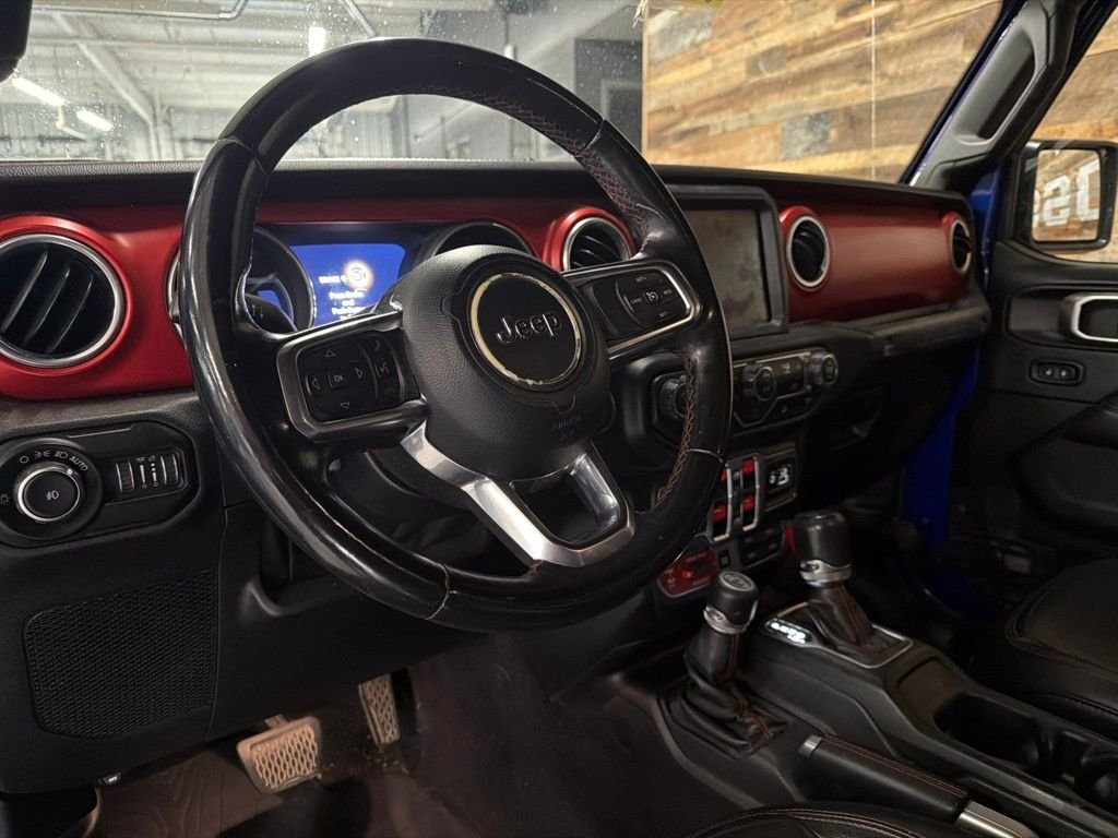 Used 2018 Ocean Blue Metallic Jeep Unlimited Rubicon image 15