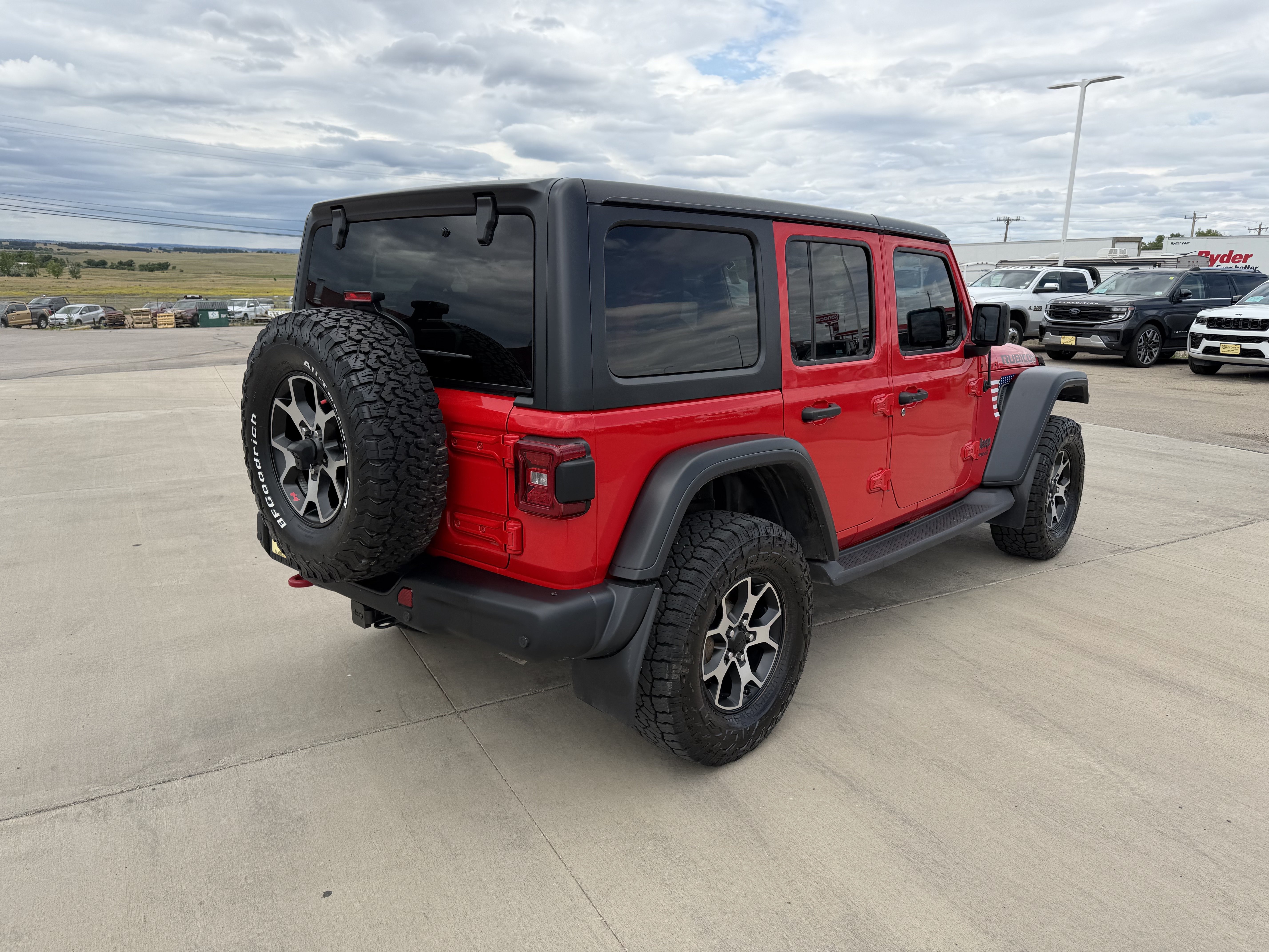 Used 2020 Firecracker Red Clearcoat Jeep Rubicon image 5