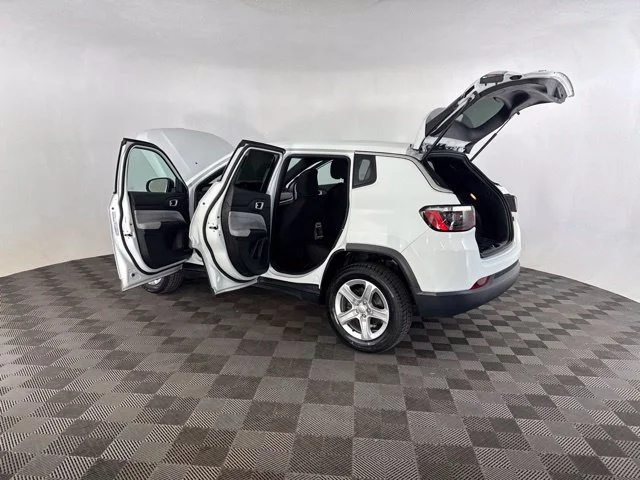 Used 2023 White Jeep Sport image 18