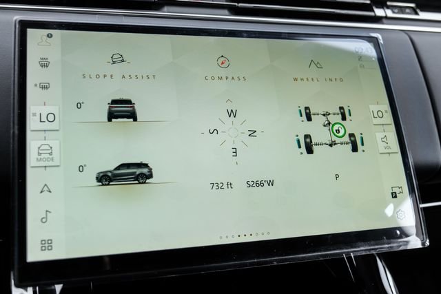 New 2026  Land Rover SE image 39