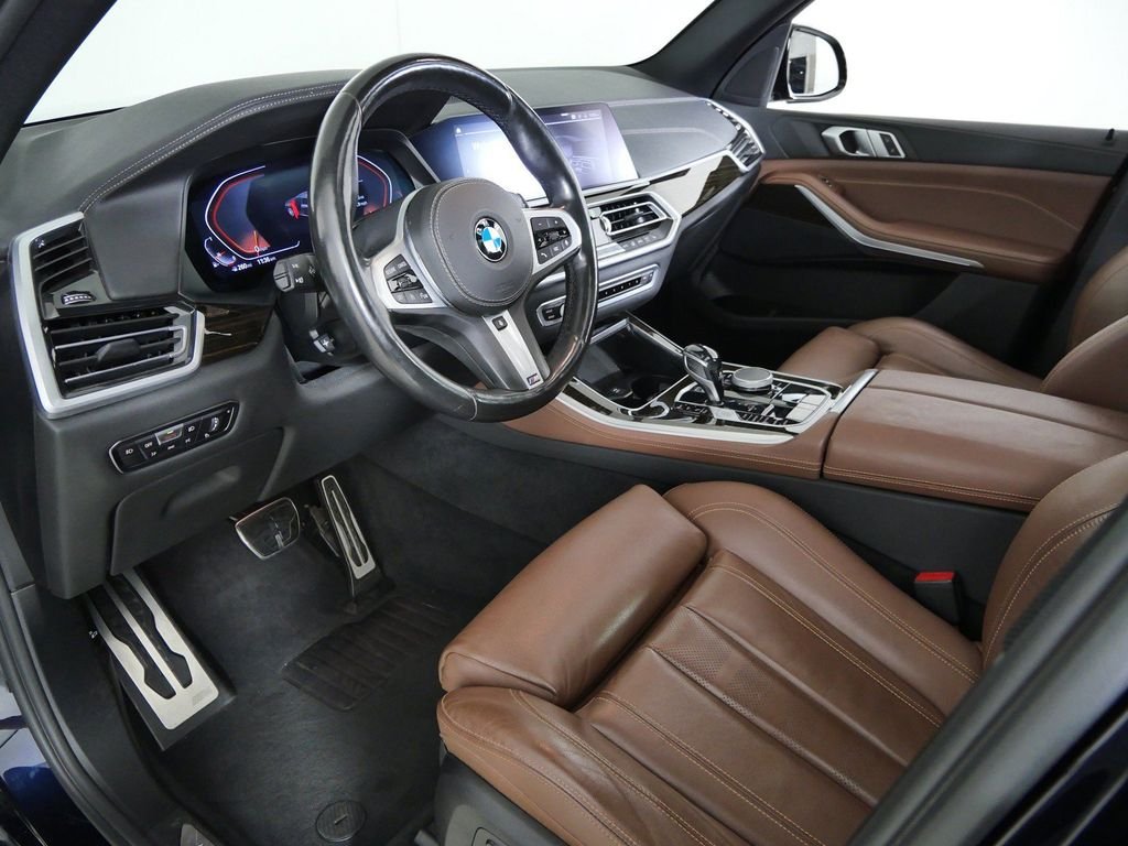 Used 2020 Carbon Black Metallic BMW xDrive40i image 33