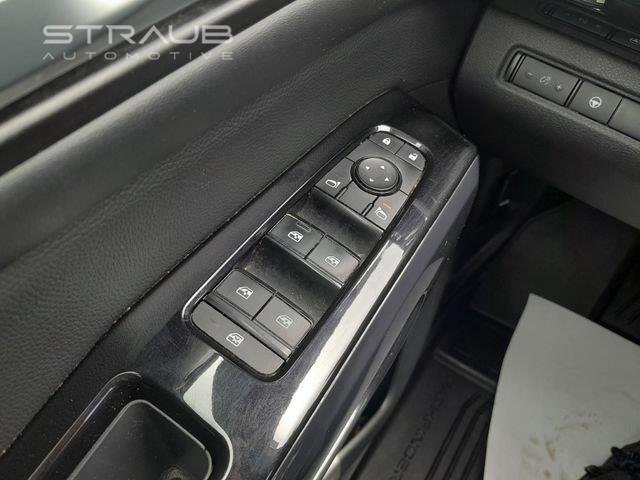 Used 2022 Gun Metallic Nissan SV image 32