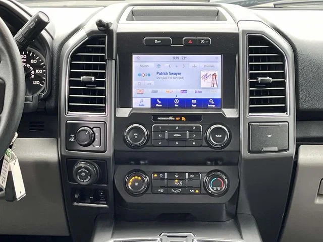 Used 2019 Silver Ford XLT image 15