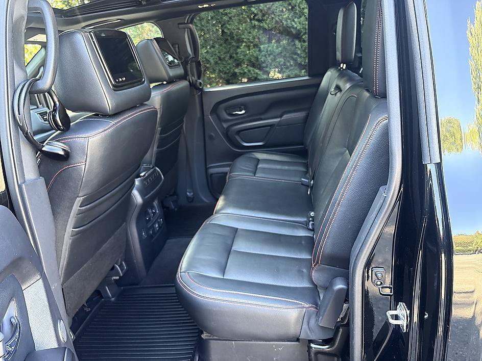 Used 2020 Super Black Nissan PRO-4X image 8