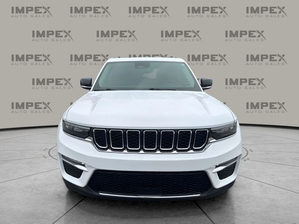 Used 2022 White Jeep Limited image 8