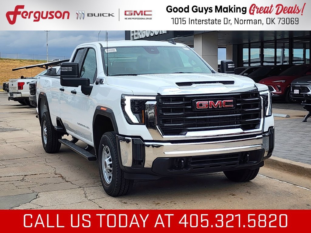 Summit White 2026 GMC Sierra 2500HD Pickup Truck Four-Wheel Drive