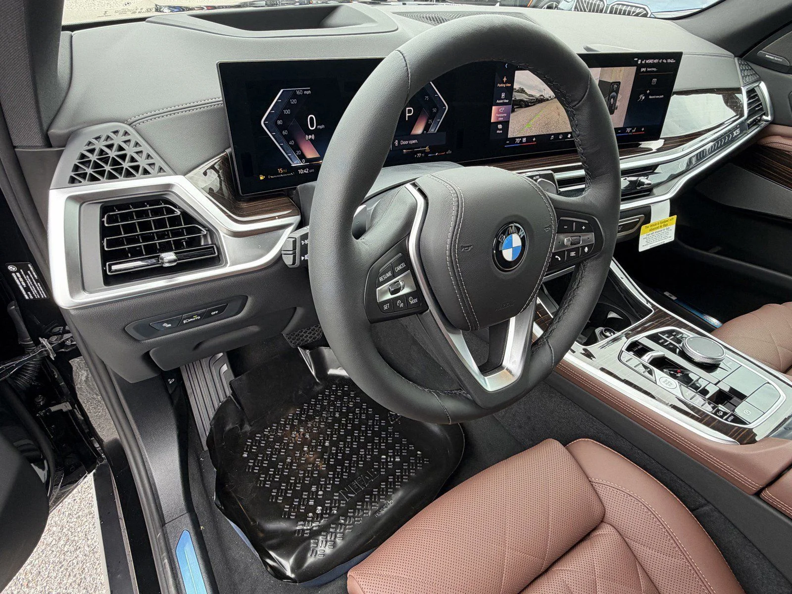 New 2026 Black Sapphire Metallic BMW xDrive40i image 22