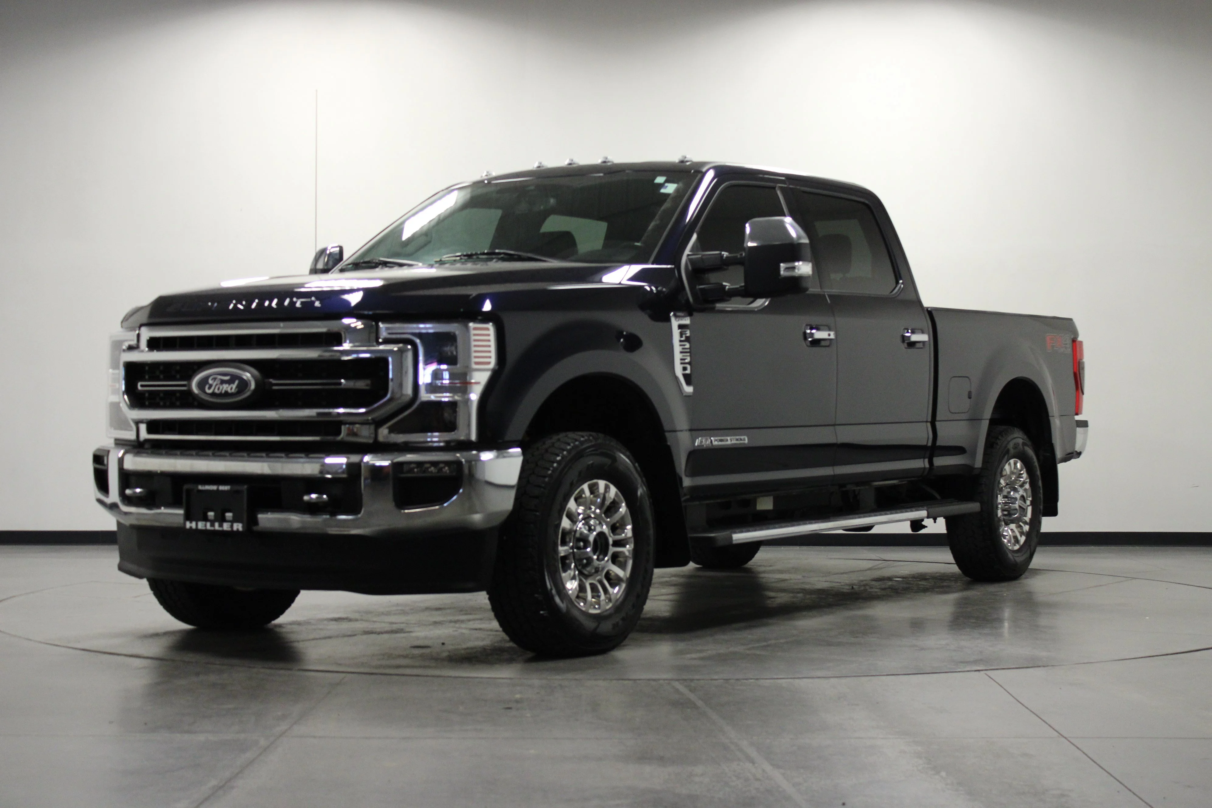 Used 2021 Antimatter Blue Metallic Ford LARIAT image 8