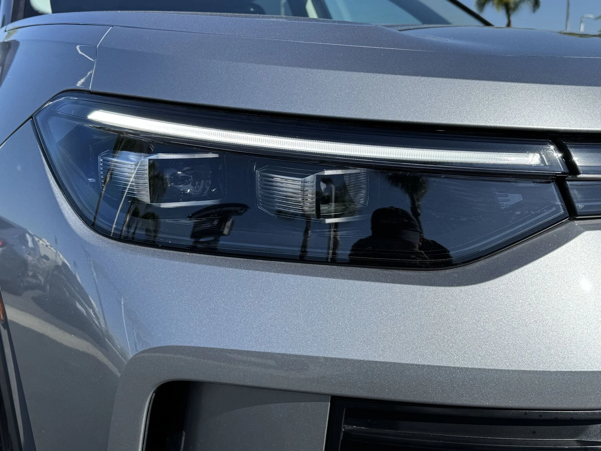 New 2026 Pyrite Silver Metallic Volkswagen SE image 9