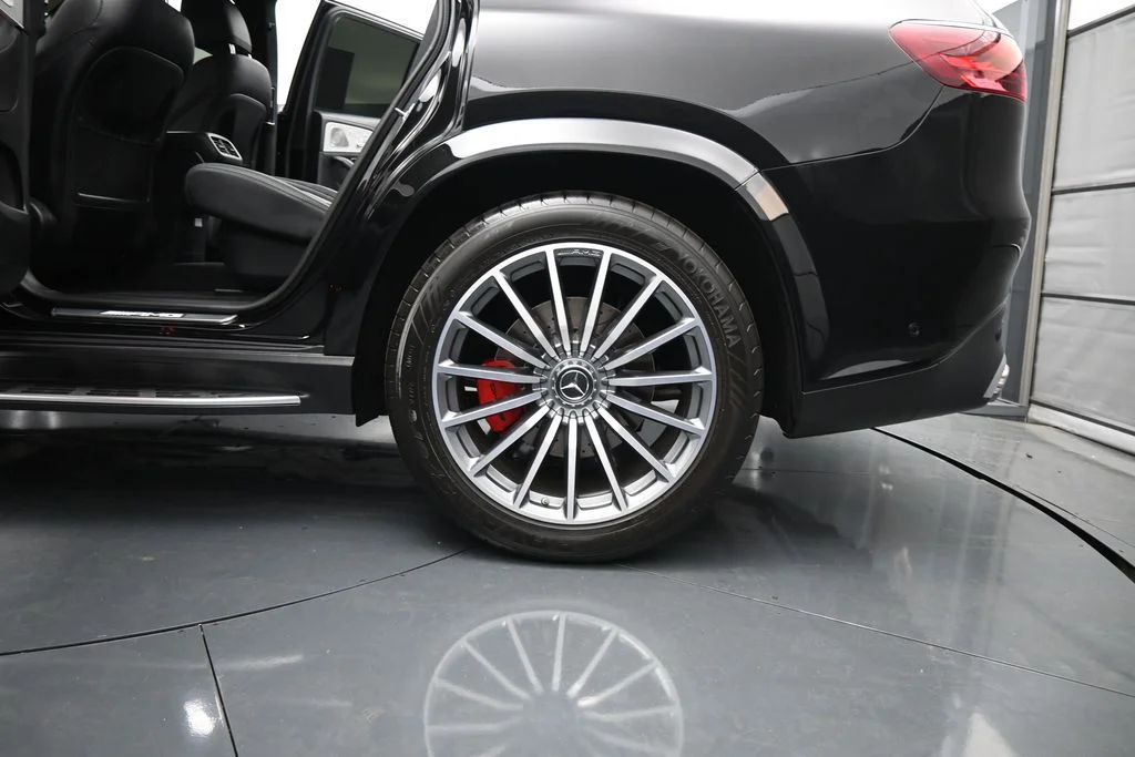 Used 2025 White Mercedes-Benz GLS 63 AMG® image 17