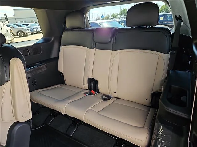 New 2027 Ebony Black KIA EX All-Wheel Drive image 10