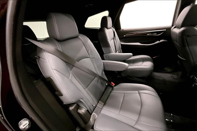 2023 Buick Enclave Essence - Photo 25