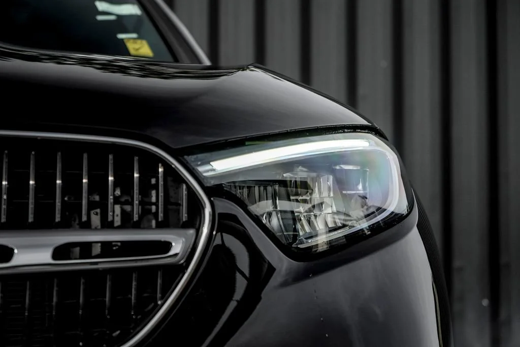 New 2026 Black Mercedes-Benz GLC 300 image 39