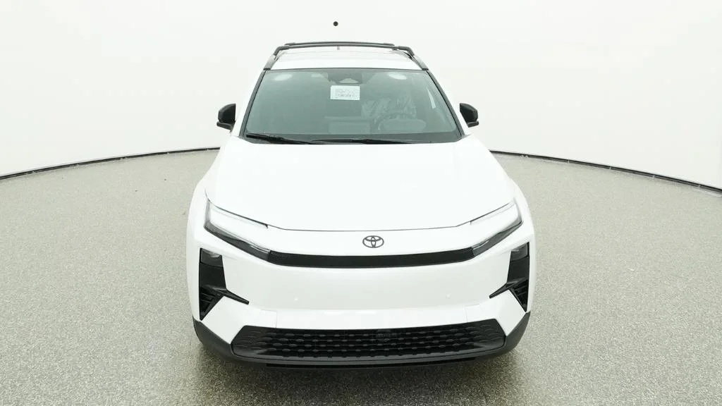 New 2026 Wind Chill Pearl Toyota SE image 19