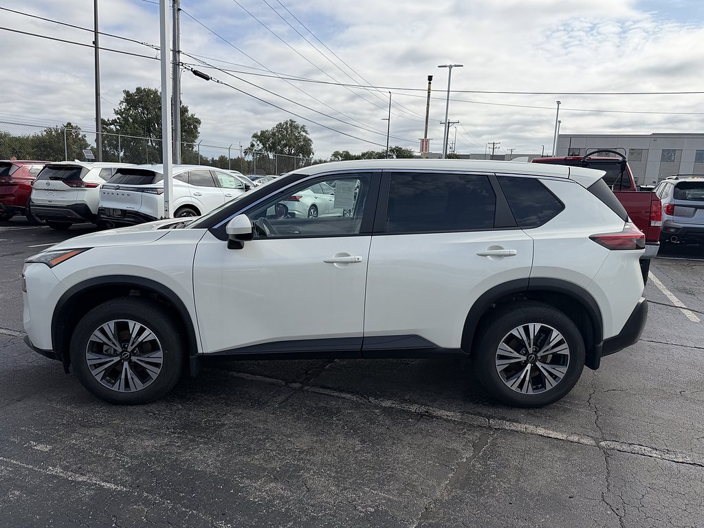 Used 2023 Pearl White TriCoat Nissan SV image 2