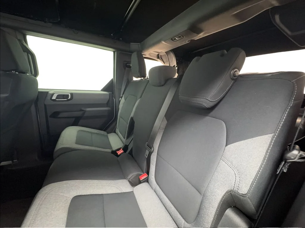 Used 2023 Silver Ford Big Bend image 23