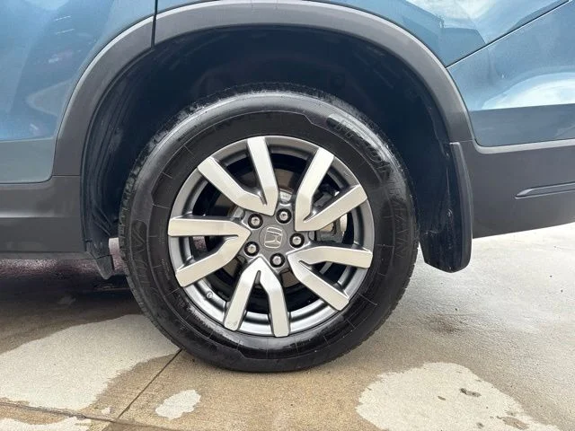 Used 2021 Blue Honda EX-L image 9