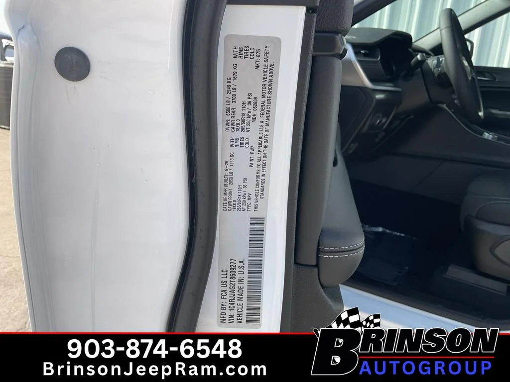 New 2026 Bright White Clearcoat Jeep Laredo X image 20