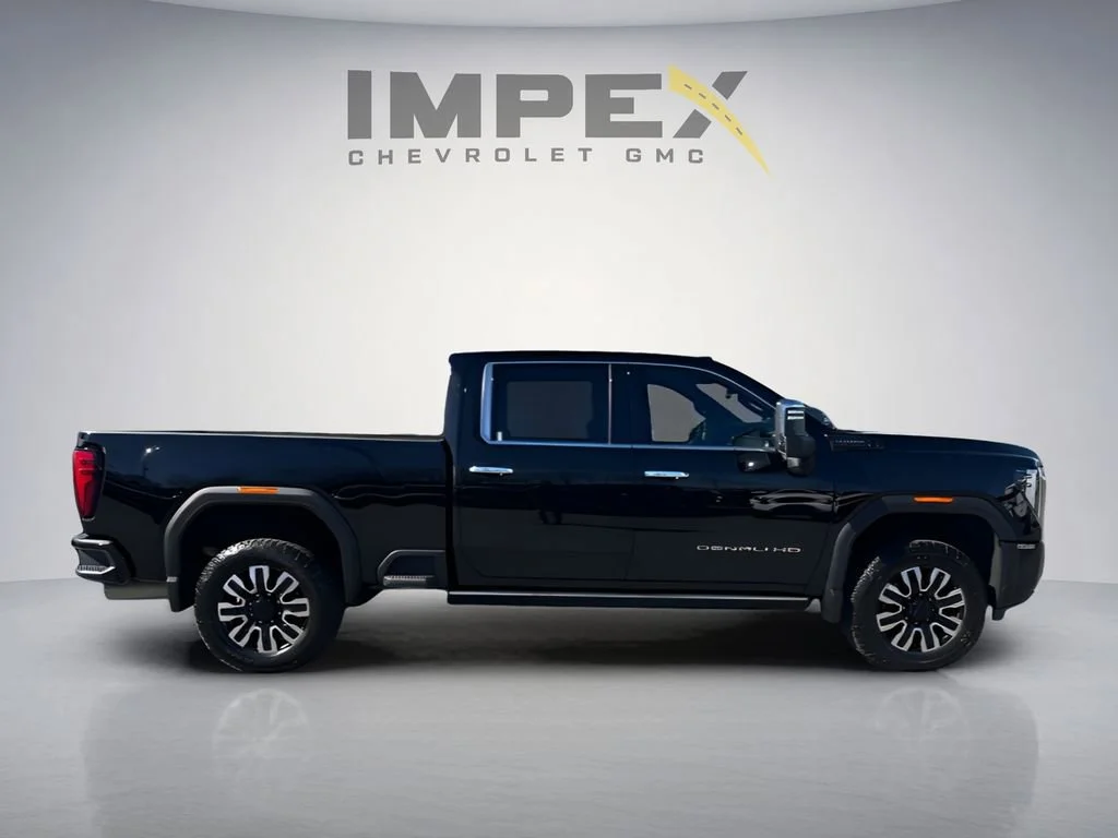 Used 2024 Onyx Black GMC Denali Ultimate image 13