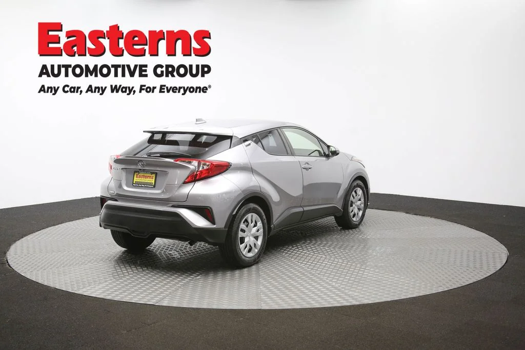Used 2020 Silver Toyota LE image 37