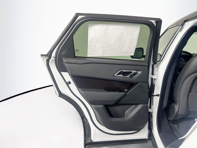 Certified Used 2026 Fuji White Land Rover Dynamic SE image 19
