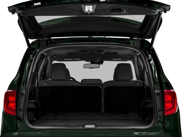 Used 2016  Honda Touring image 11