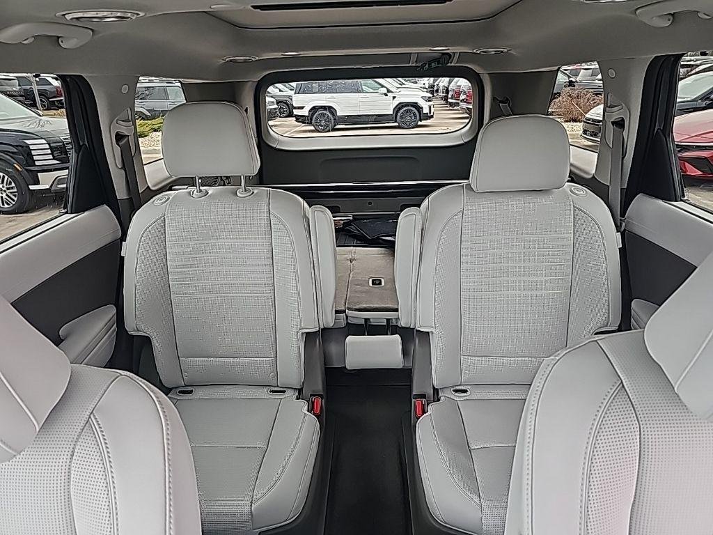 New 2026 Gray Hyundai Limited AWD image 31