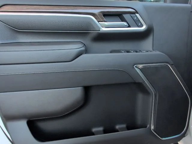 2025 Chevrolet Silverado 2500 HD LT - Photo 14