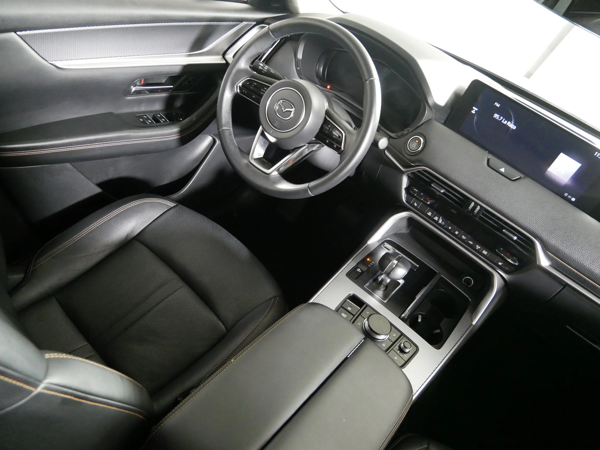 Used 2025 Sonic Silver Mazda Premium Sport image 9