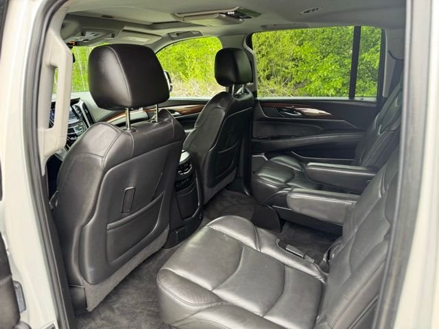 Used 2020 Crystal White Cadillac Luxury image 13