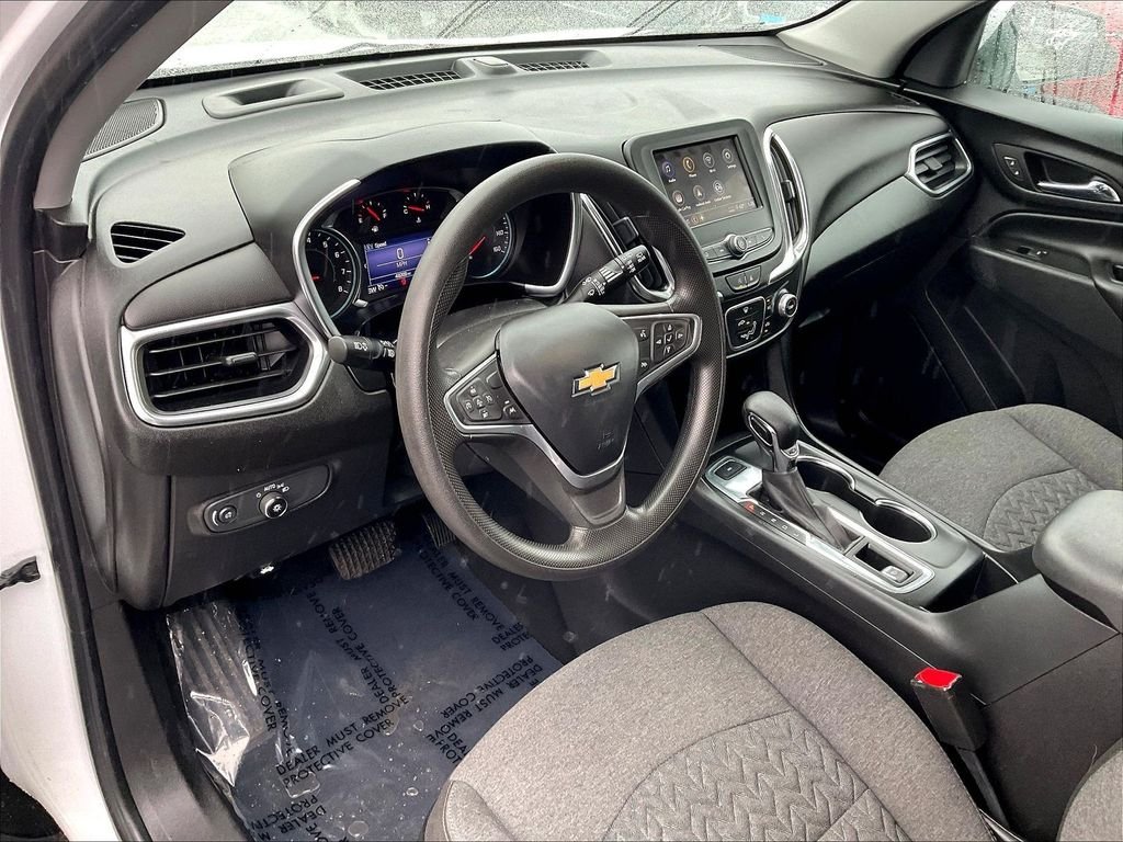 Used 2022 White Chevrolet LT image 8