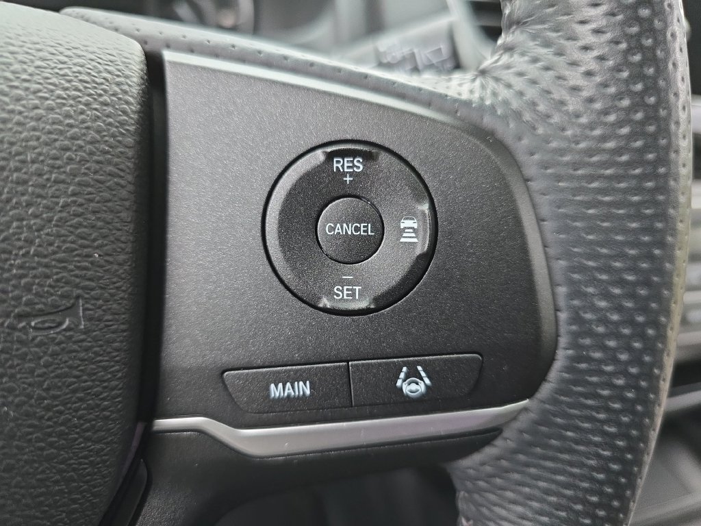 Used 2022 Beige Honda EX-L image 19