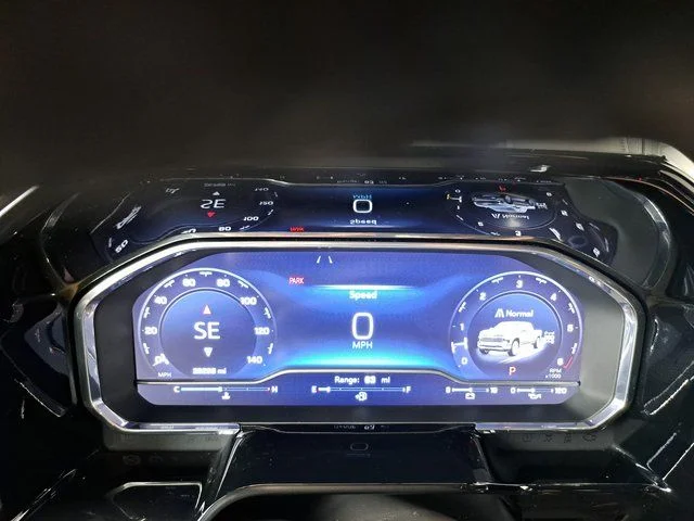 Used 2023 Red Chevrolet RST image 9