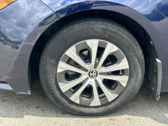 Used 2021 Blue Toyota LE image 15