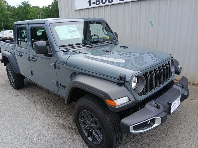 2026 Jeep Gladiator Sport Auto's photo