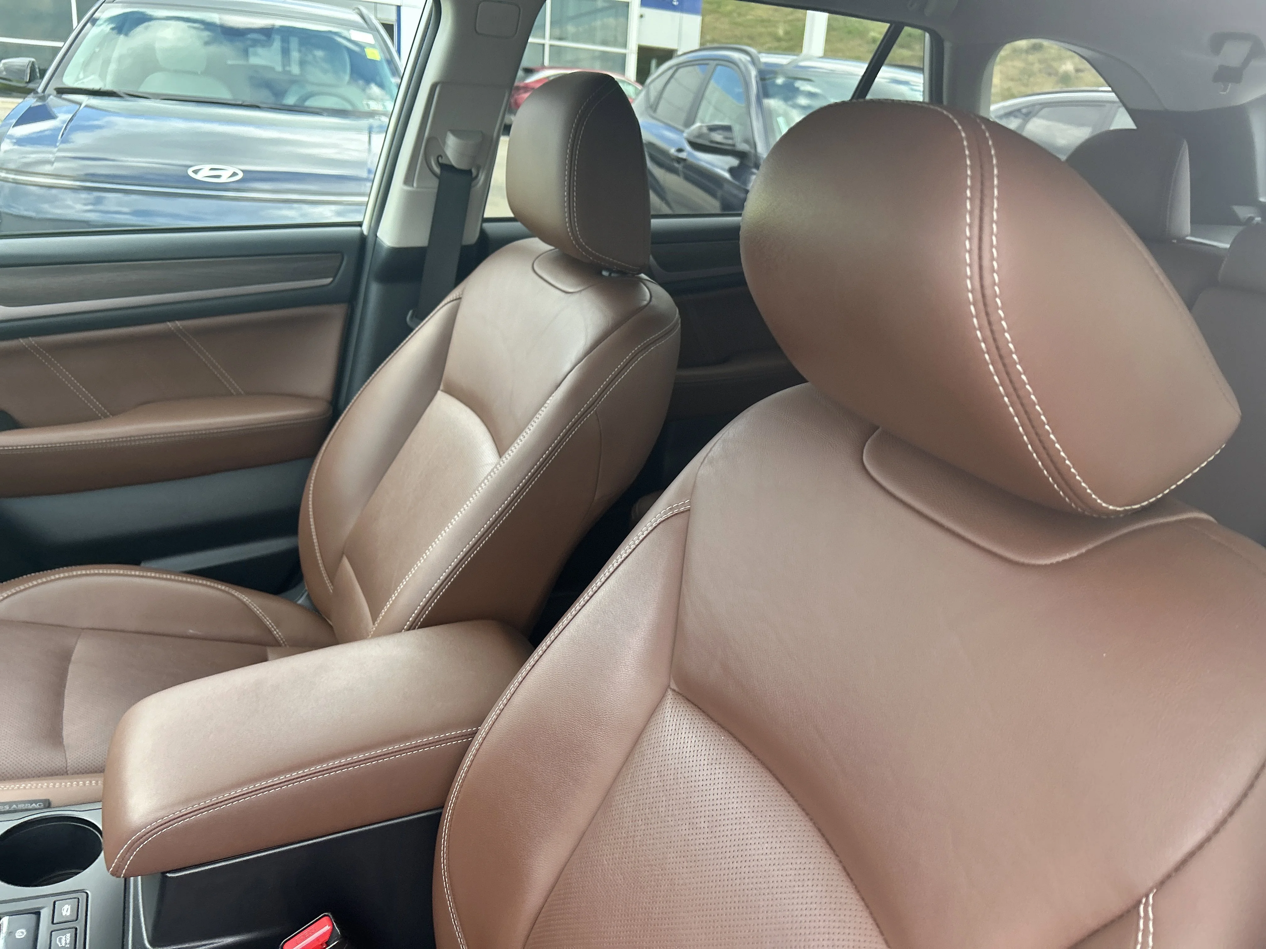 Used 2018 Crystal White Pearl Subaru Touring image 14